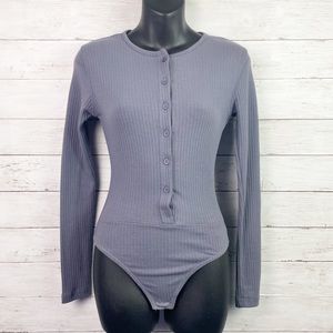 MISSGUIDED Grey Ribbed Long Sleeve Button Front Bodysuit